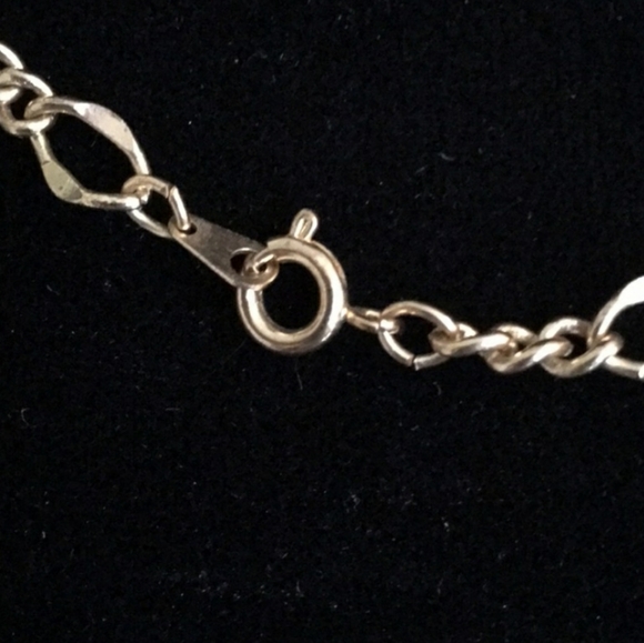 Vintage Vigaro Chain Filigree Gold Frame Black & Copper Cameo Center Necklace - Picture 12 of 14